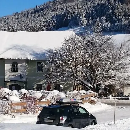 Stanglwirt Fruehstueckspension Penzion 3*